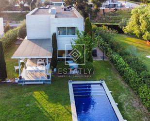 Jardí de Casa o xalet en venda en Girona Capital amb Aire condicionat, Calefacció i Jardí privat