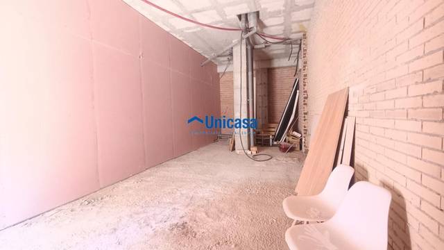 Local comercial en Venta en Calle Calle Eugenio Oneguín en Cortijo Alto
