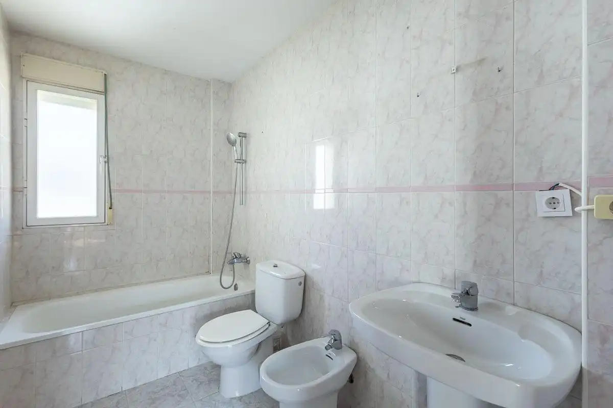 Baño de Casa adosada en venta en Huétor Vega con Terraza