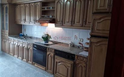 Kitchen of Flat for sale in Maceda  with Parquet flooring and Furnished