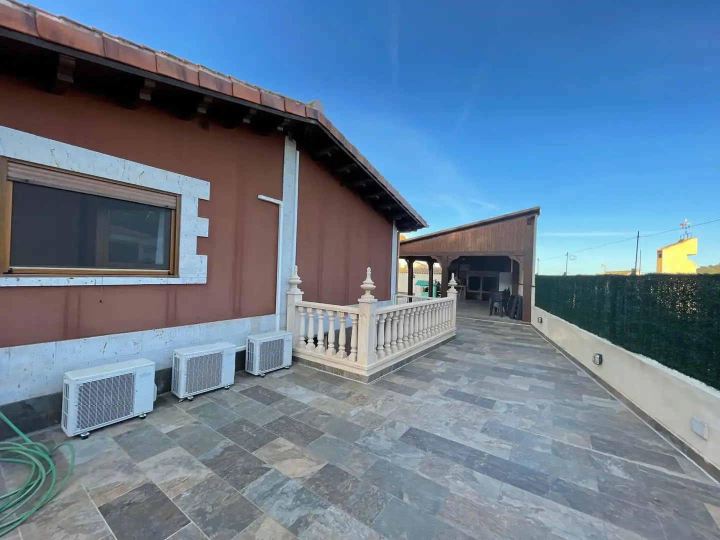 Terrassa de Casa o xalet de lloguer en San Miguel de Salinas amb Aire condicionat, Calefacció i Jardí privat