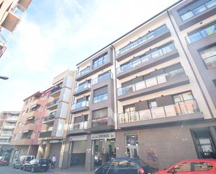 Exterior view of Flat to rent in Girona Capital  with Air Conditioner and Balcony