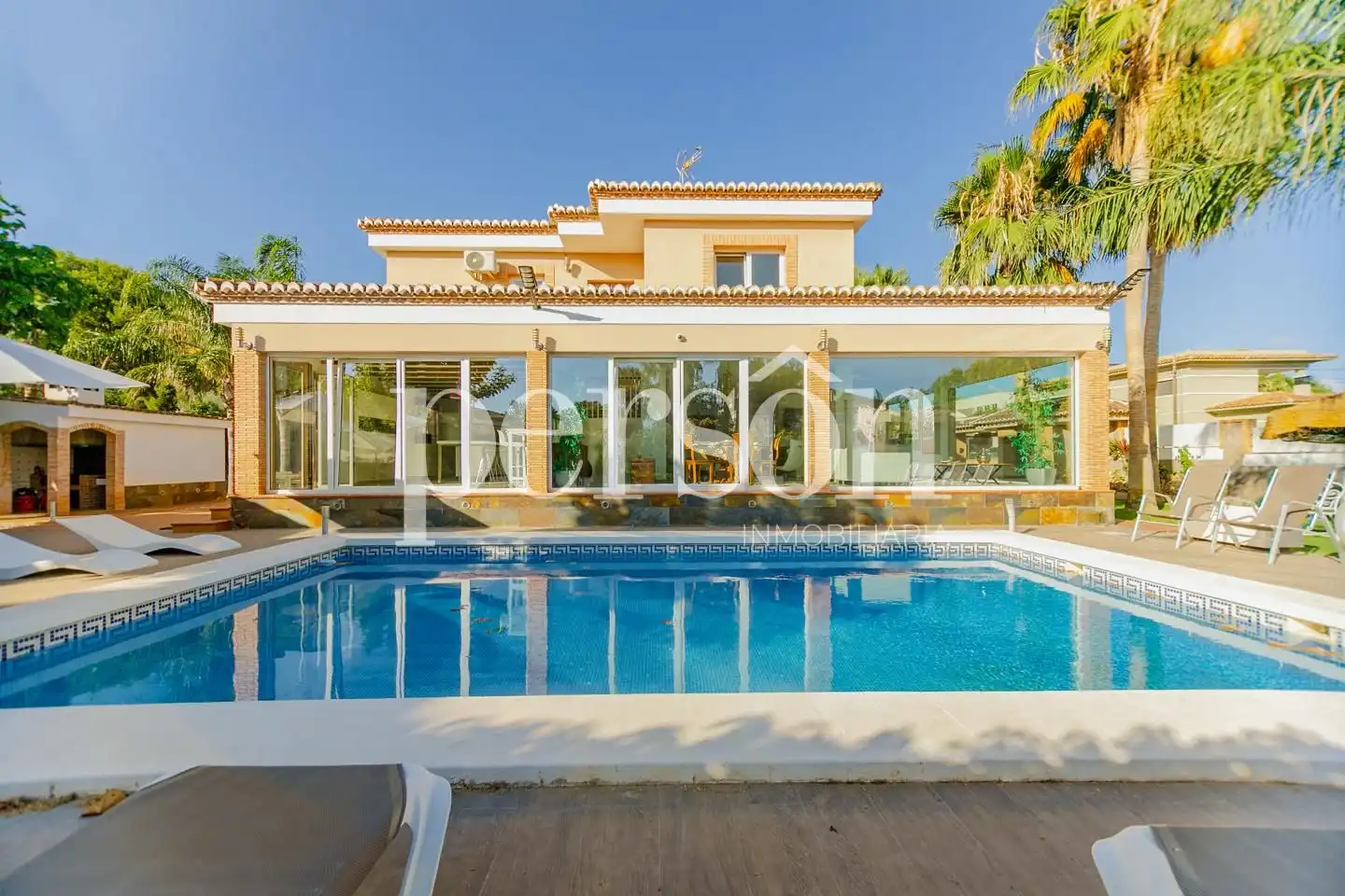 Exterior view of Houses for rent in Bétera  with Air Conditioner, Private garden and Terrace