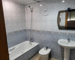 Bathroom of Flat to rent in  Murcia Capital