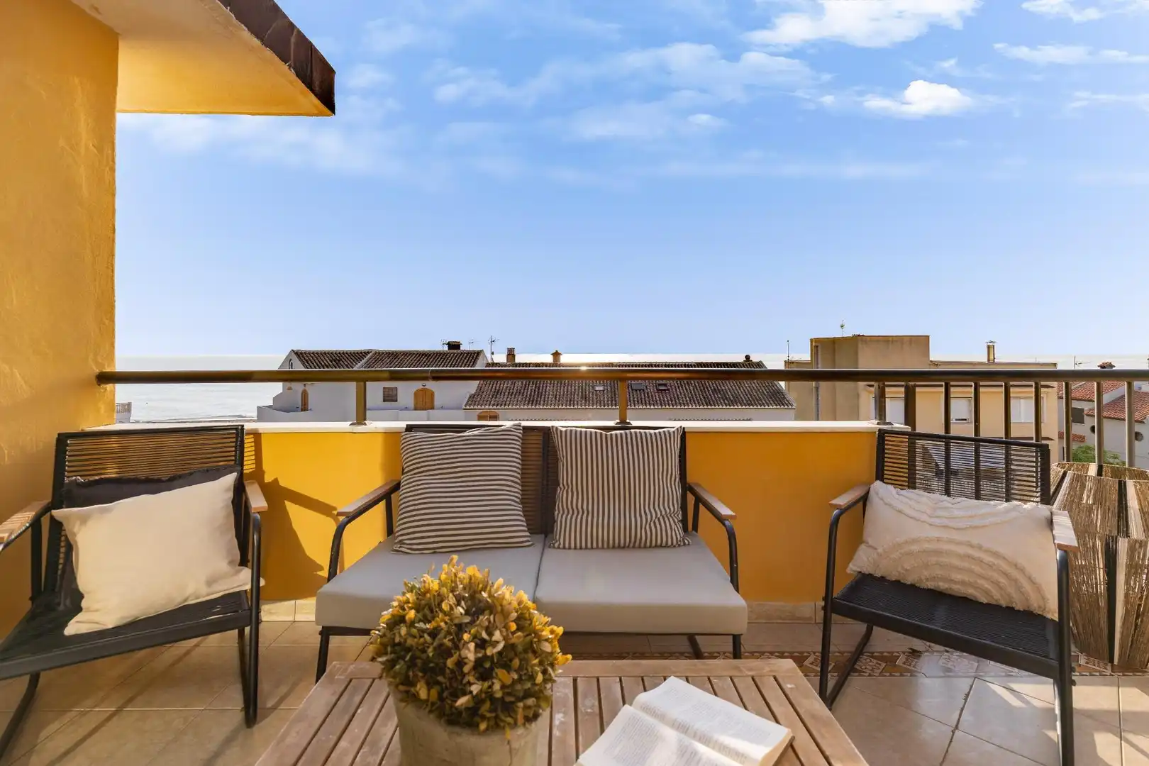 Terraza de Ático en venta en Tavernes de la Valldigna con Terraza, Trastero y Amueblado