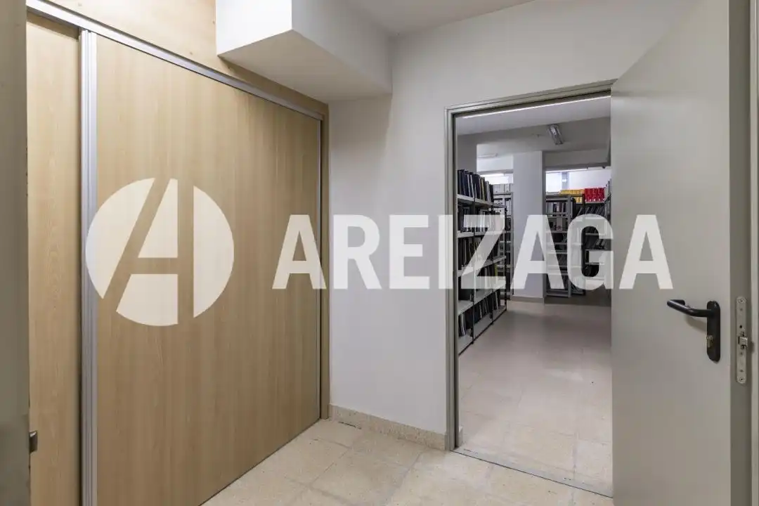 Office for rent in Donostia - San Sebastián   with Air Conditioner and Heating