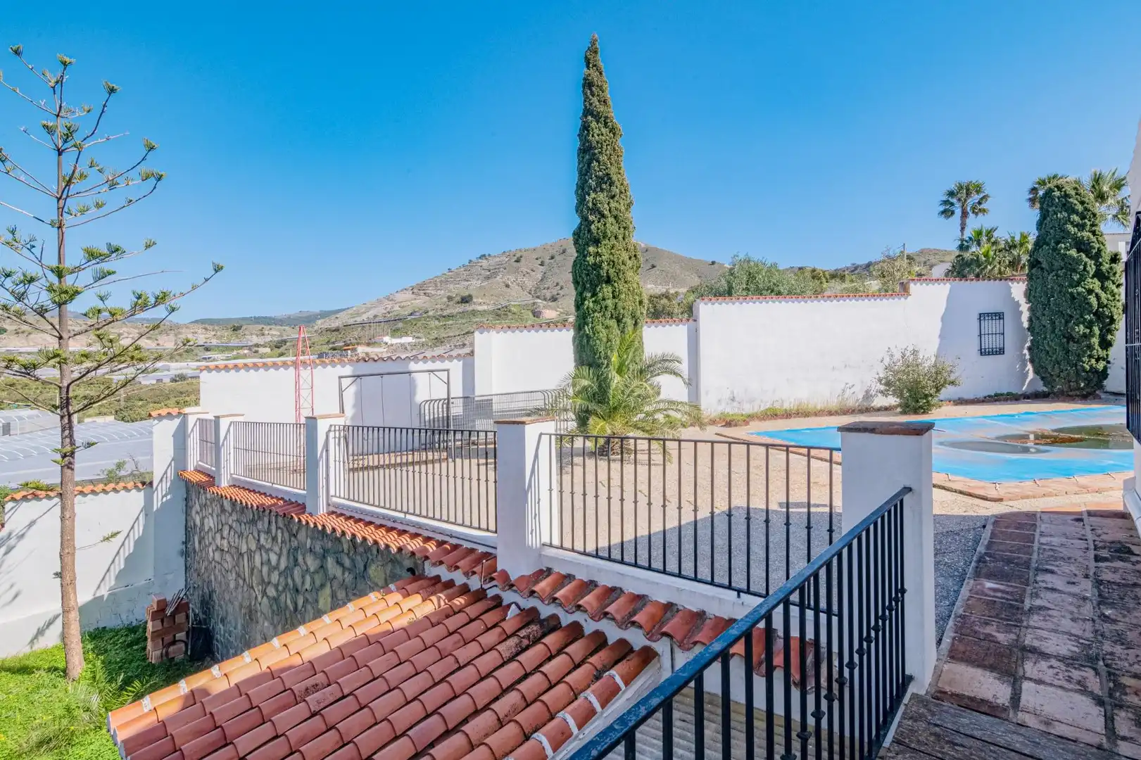 Vista exterior de Casa o chalet en venta en Motril con Jardín privado, Terraza y Piscina