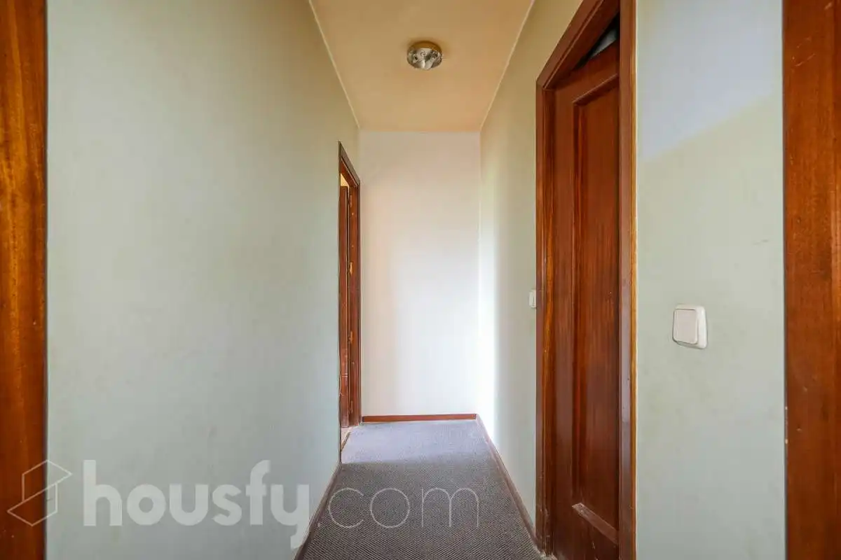 Apartamento en venta en Madrid con Calefacción, Terraza y Piscina comunitaria