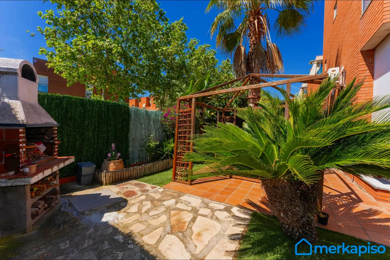 Jardín de Casa adosada en venta en Viladecans con Calefacción, Jardín privado y Terraza