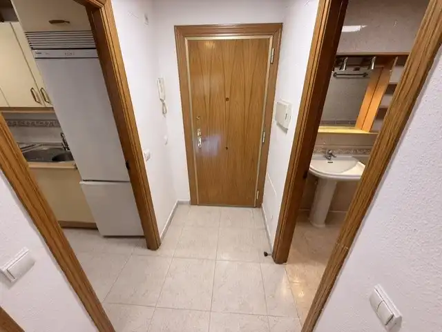 Wohnung zur Miete in Camarma de Esteruelas mit Ofen und Waschmaschine