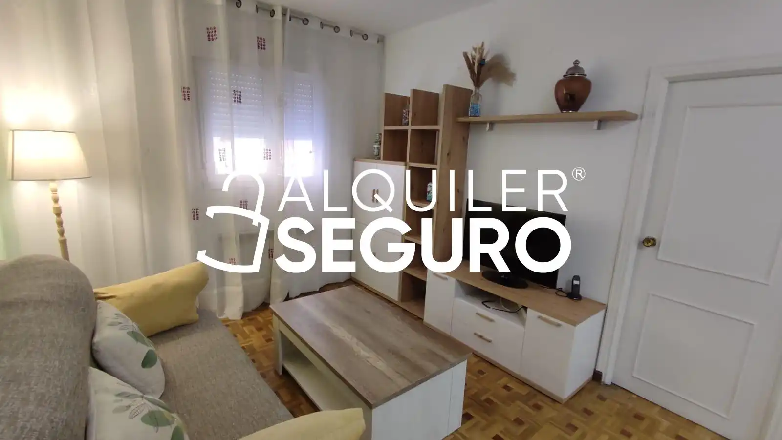 Wohnzimmer von Wohnung zur Miete in Alcobendas mit Heizung und Möbliert