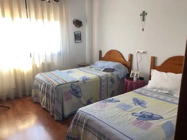 Habitación de Casa o chalet en venta en Llanera con Calefacción, Jardín privado y Parquet