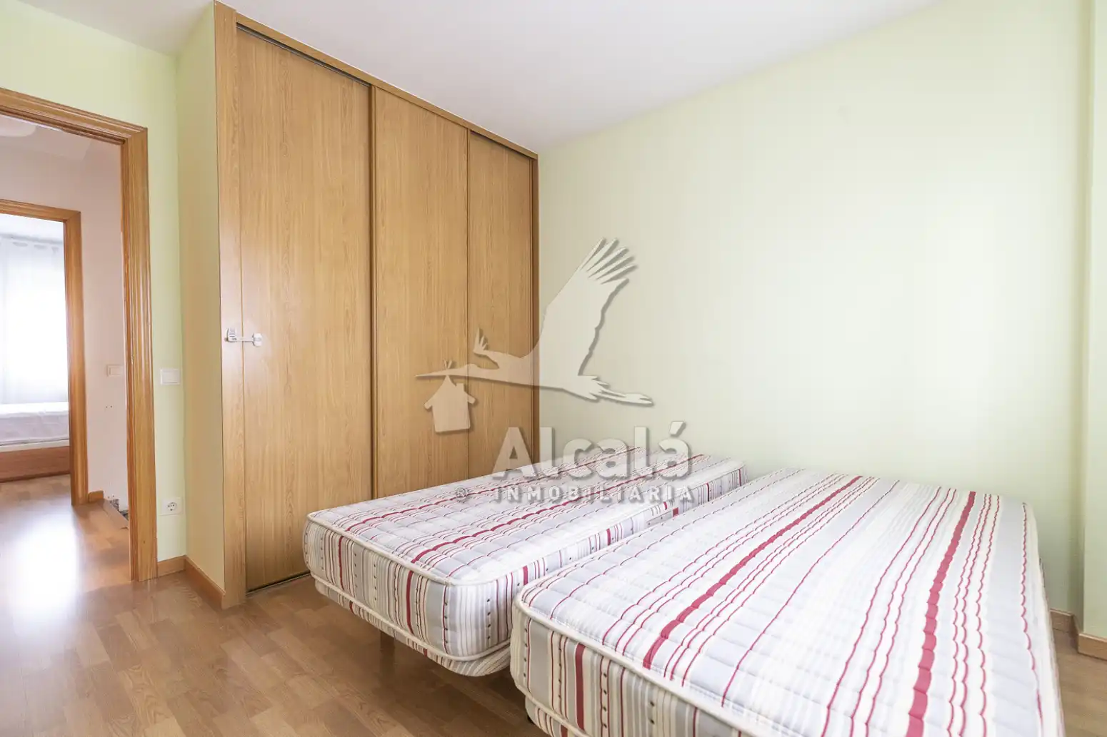 Schlafzimmer von Einfamilien-Reihenhaus zum Verkauf in Alcalá de Henares mit Heizung und Terrasse