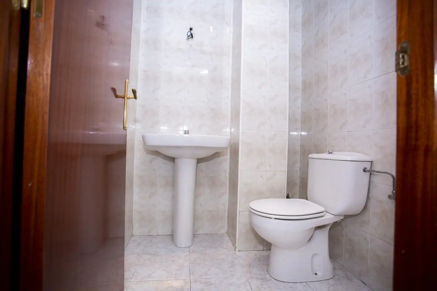 Baño de Oficina de alquiler en Burlada / Burlata