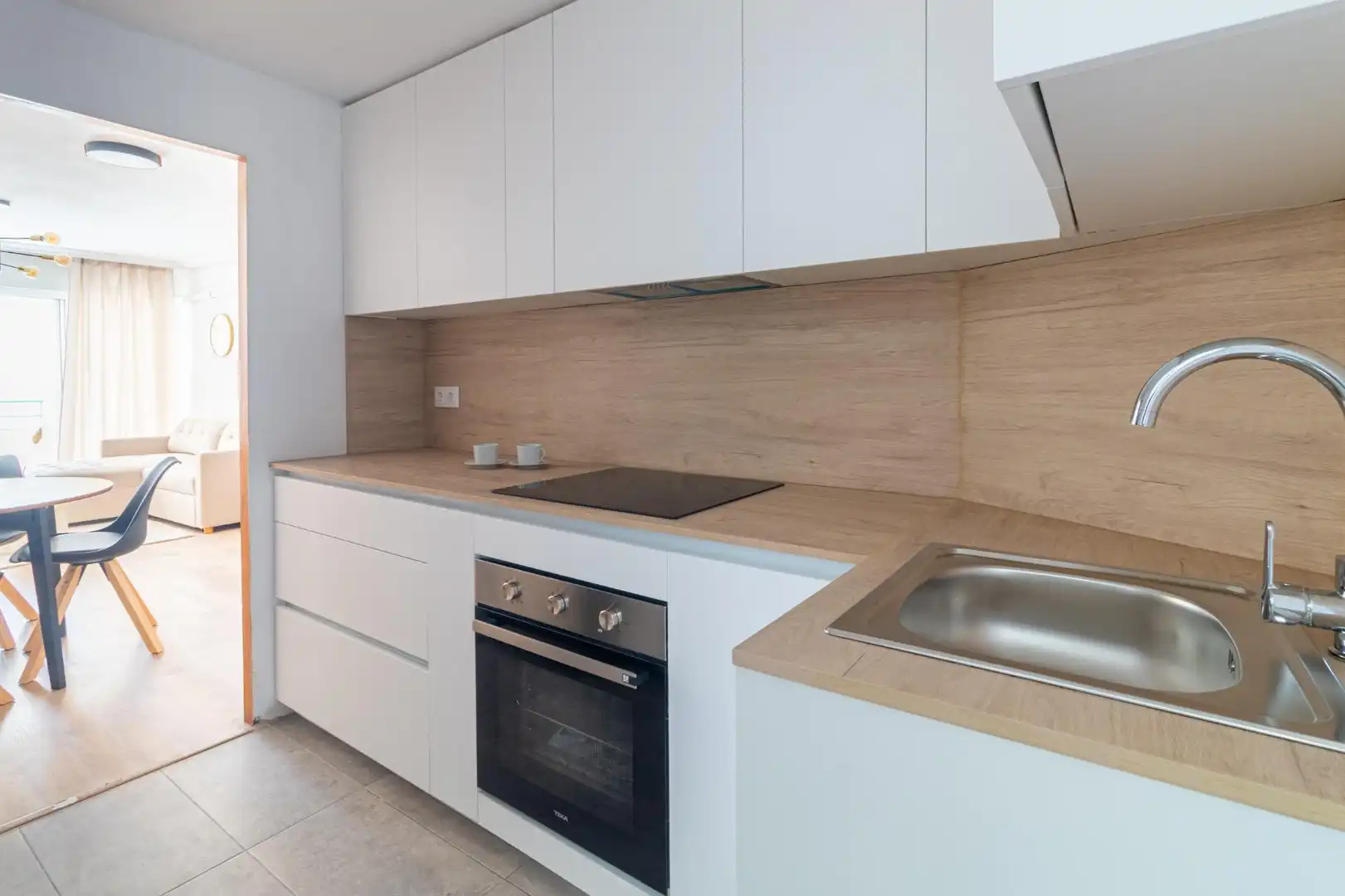 Cuina de Apartament en venda en Torrevieja amb Aire condicionat, Calefacció i Terrassa