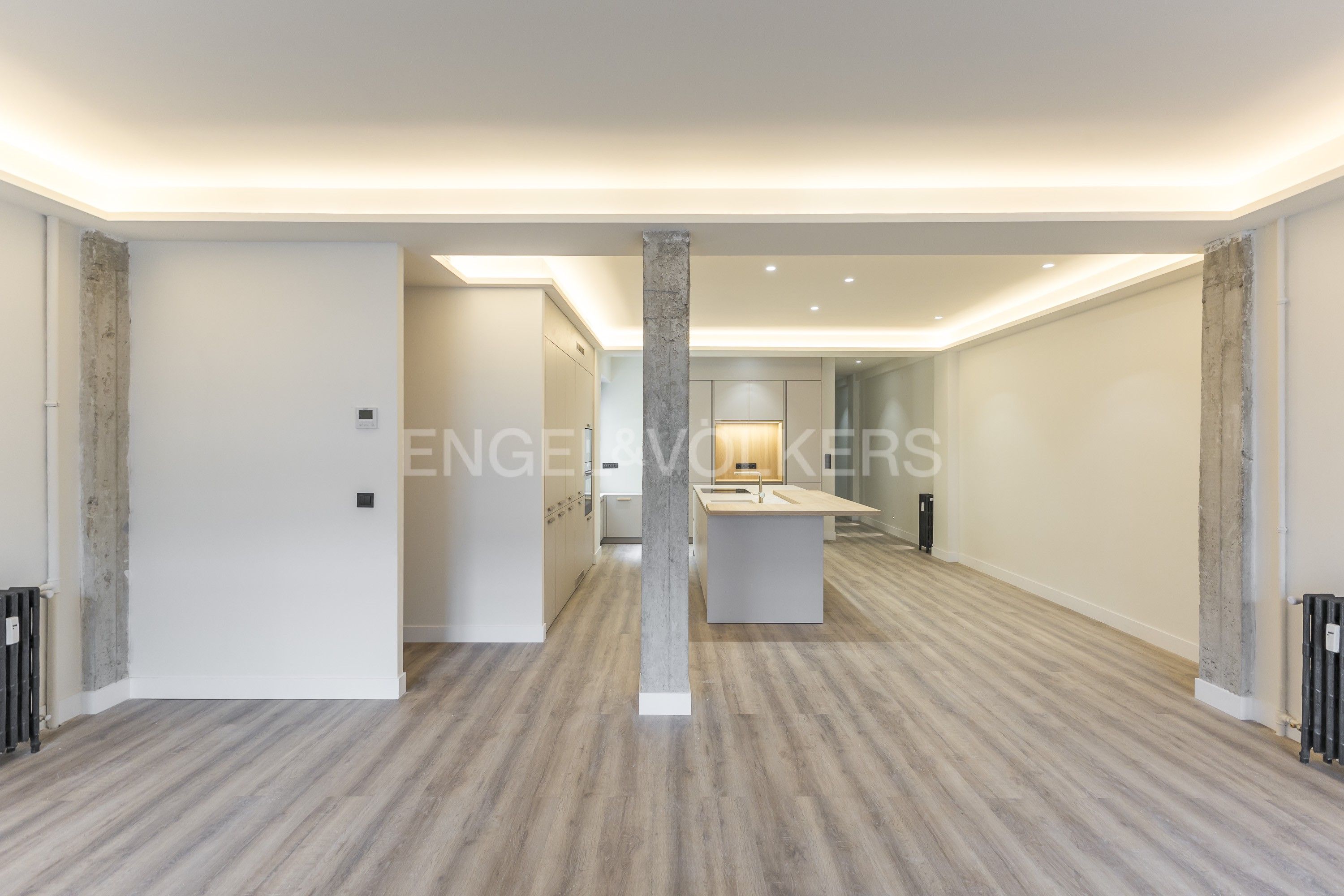 Apartment for sale in  Madrid Capital  with Air Conditioner, Heating and Terrace