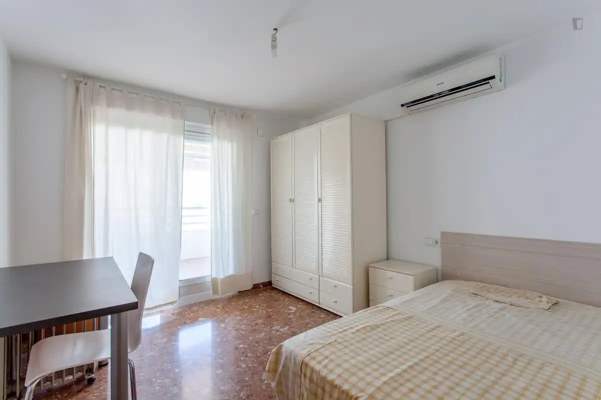 Zimmer in Cardenal Benlloch