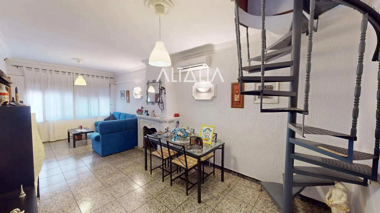 Living room of Houses for sale in Pinarejo  with Air Conditioner, Heating and Furnished