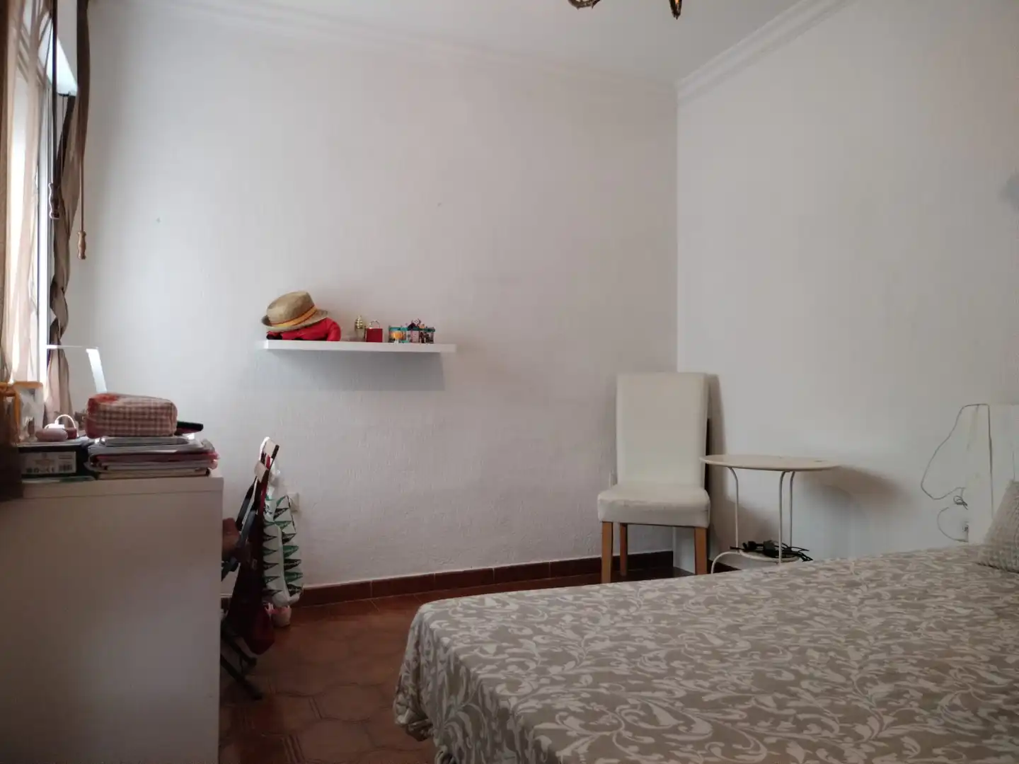 Dormitori de Pis en venda en Cádiz amb Terrassa, Moblat i Forn