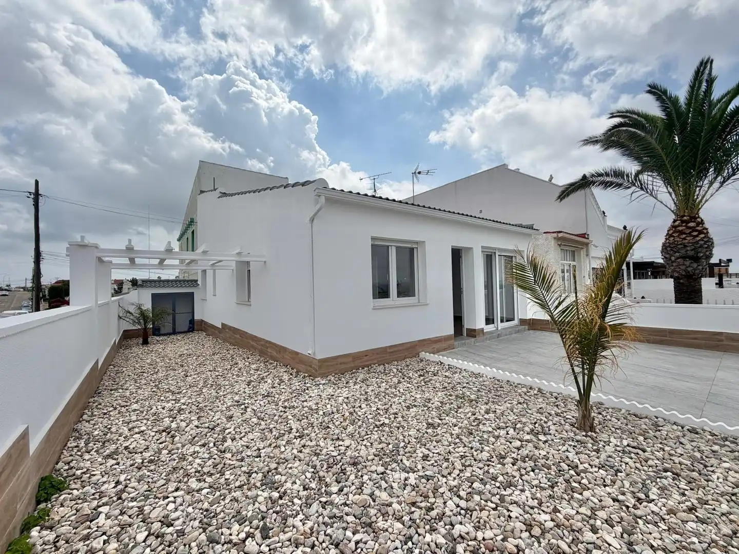 Casa aparellada en venda a Ciudad Quesada, imagen 2