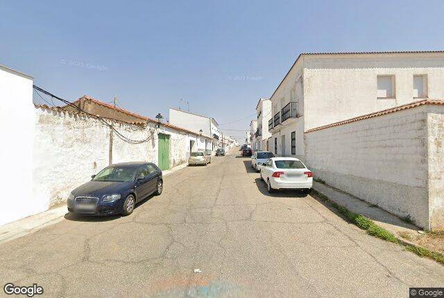 Piso en Venta en CL MARTIRES en Fuente de Cantos