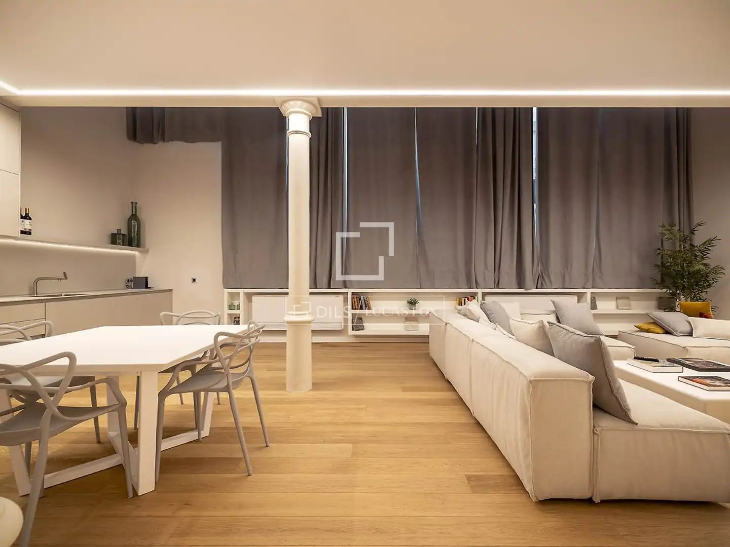Sala de estar de Loft de alquiler en Barcelona con Aire acondicionado, Calefacción y Parquet