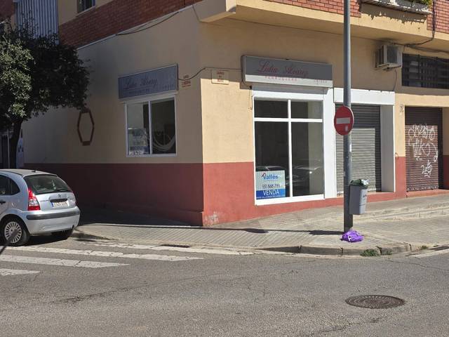 Local comercial en Venta en Carrer DEL NORD en Ca n'Oriac