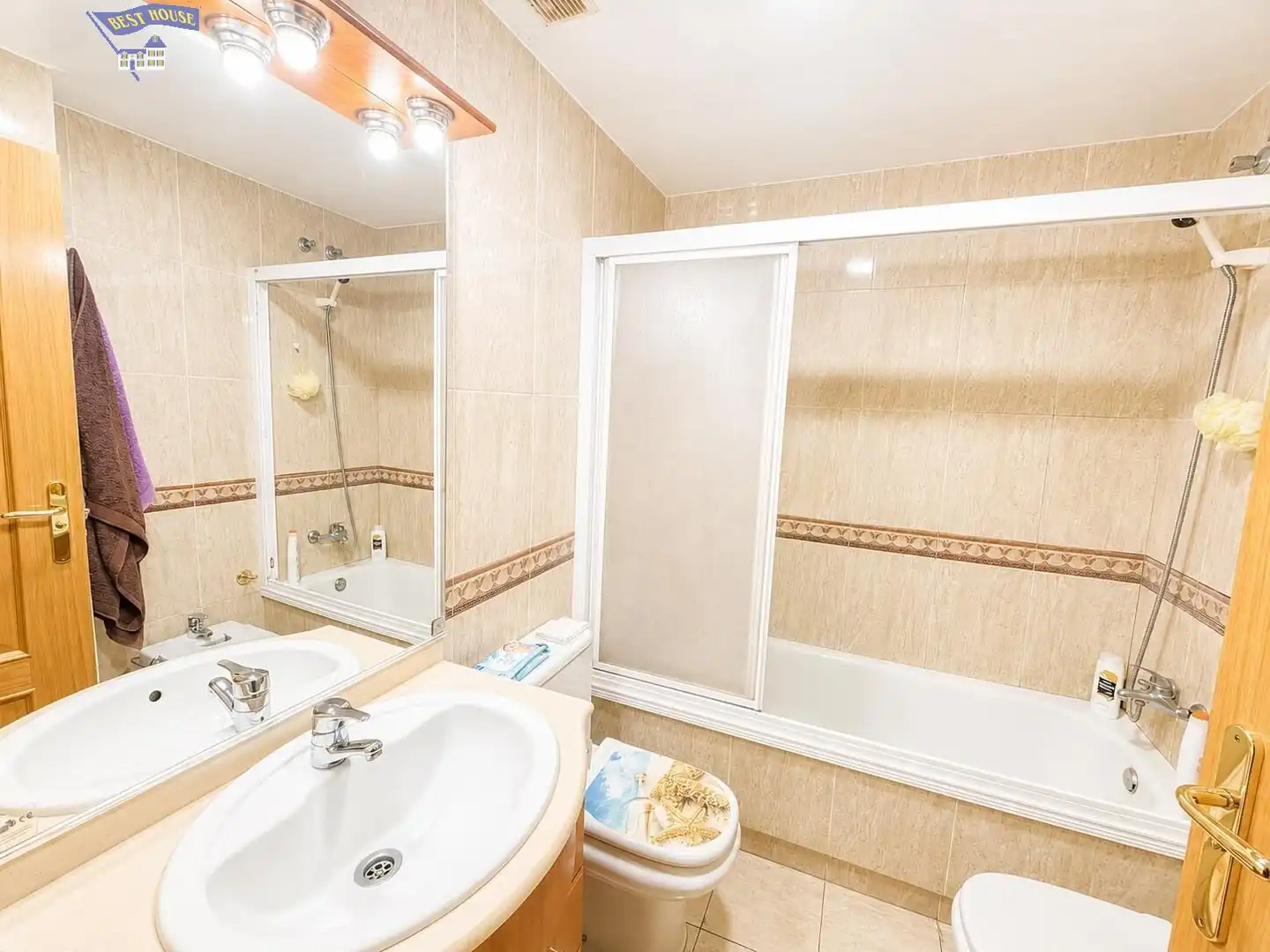 Baño de Piso en venta en Terrassa con Calefacción y Balcón