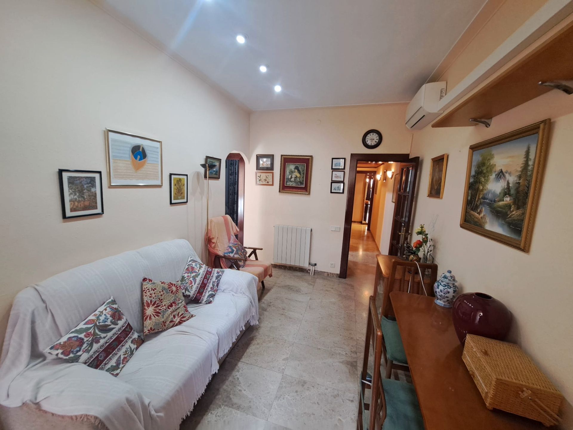Living room of Flat for sale in  Barcelona Capital  with Air Conditioner and Balcony