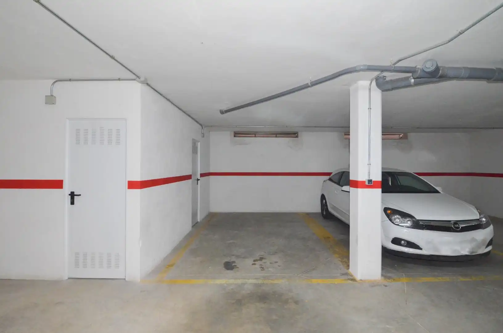 Parking of Flat for sale in La Fuente de San Esteban   with Heating, Storage room and Balcony