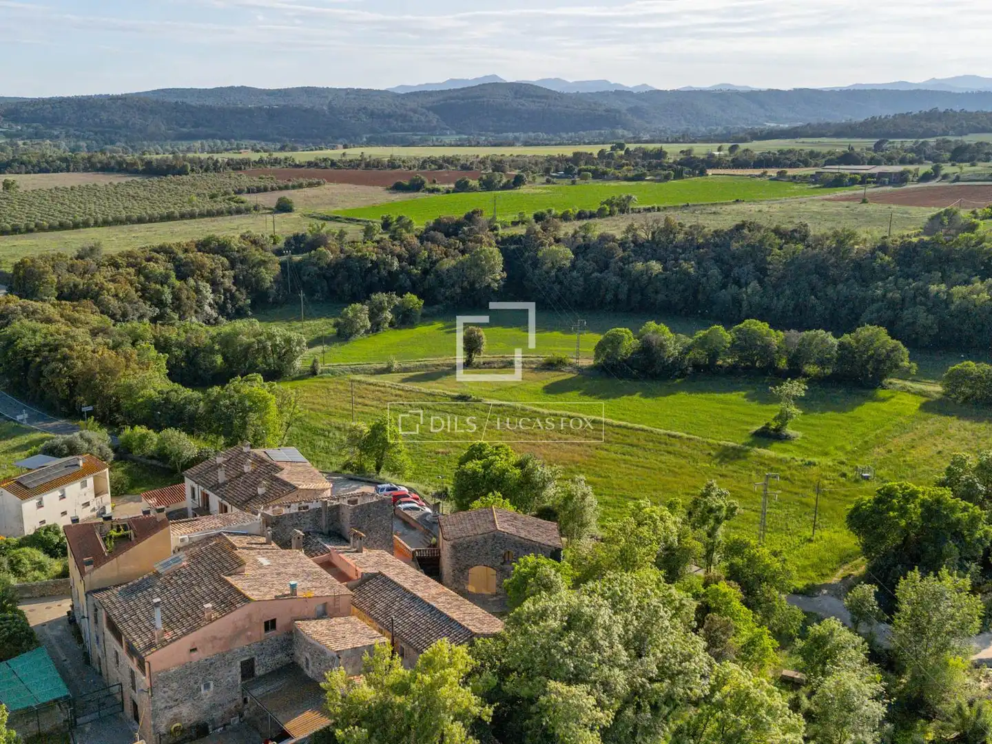 Finca rústica en venta en Cabanelles con Calefacción, Jardín privado y Trastero