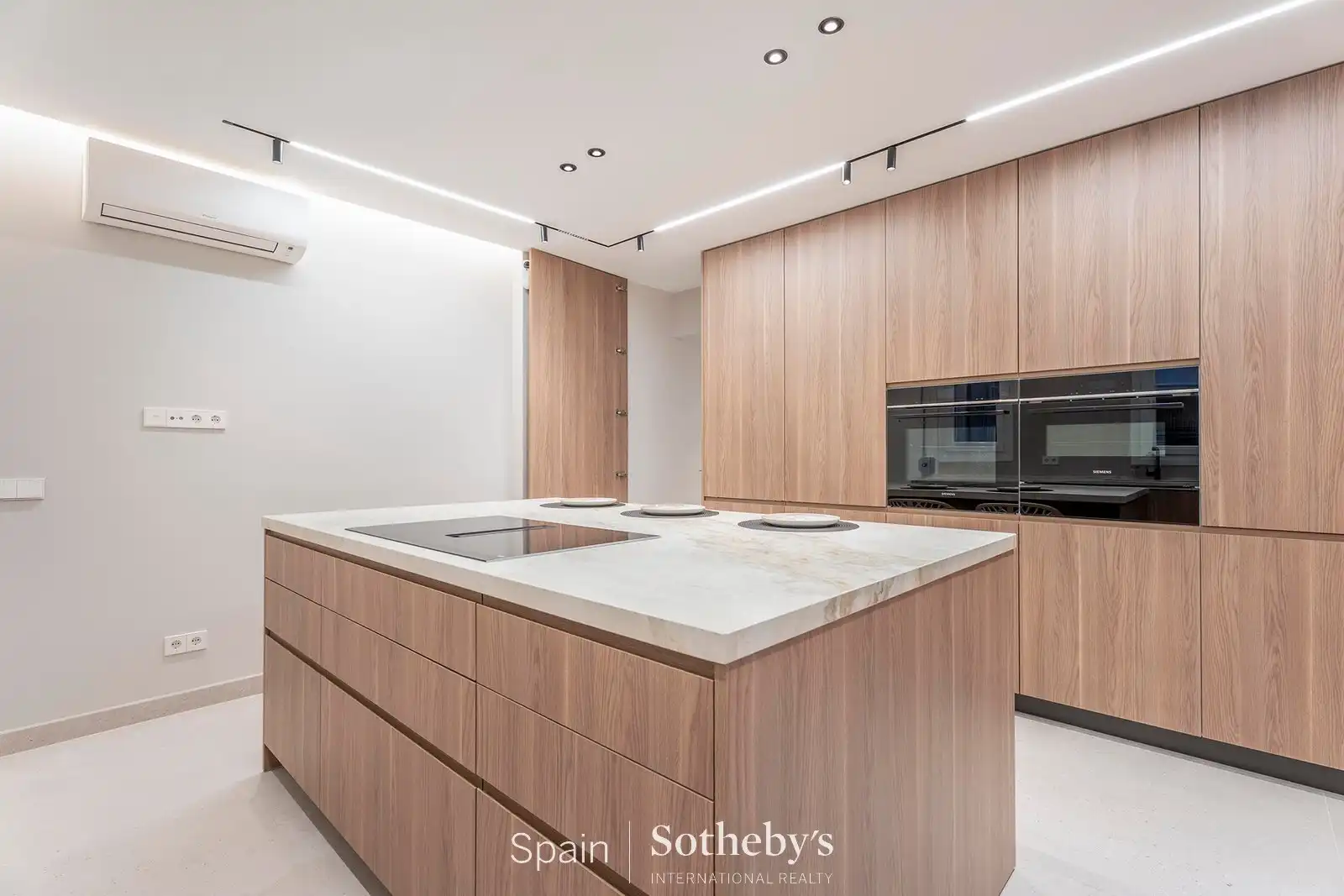 Apartamento con ascensor en venta en Calle de Meléndez Valdés, imagen 11