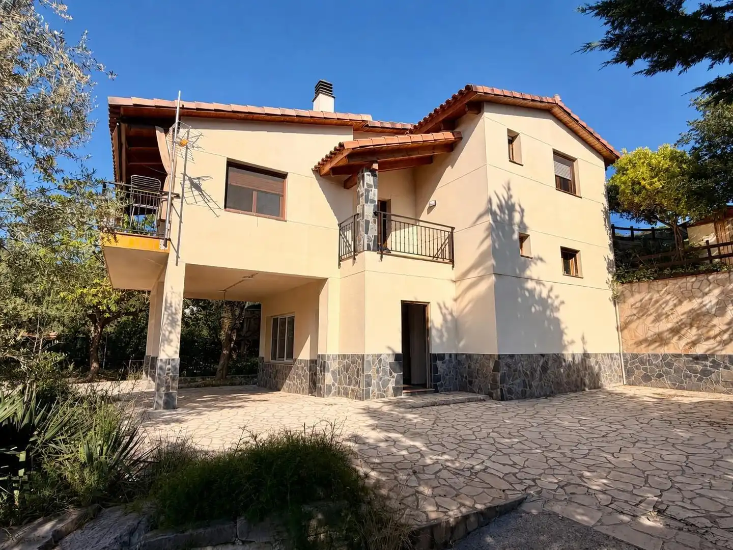 Vista exterior de Casa o chalet en venta en Bigues i Riells del Fai con Calefacción, Jardín privado y Terraza