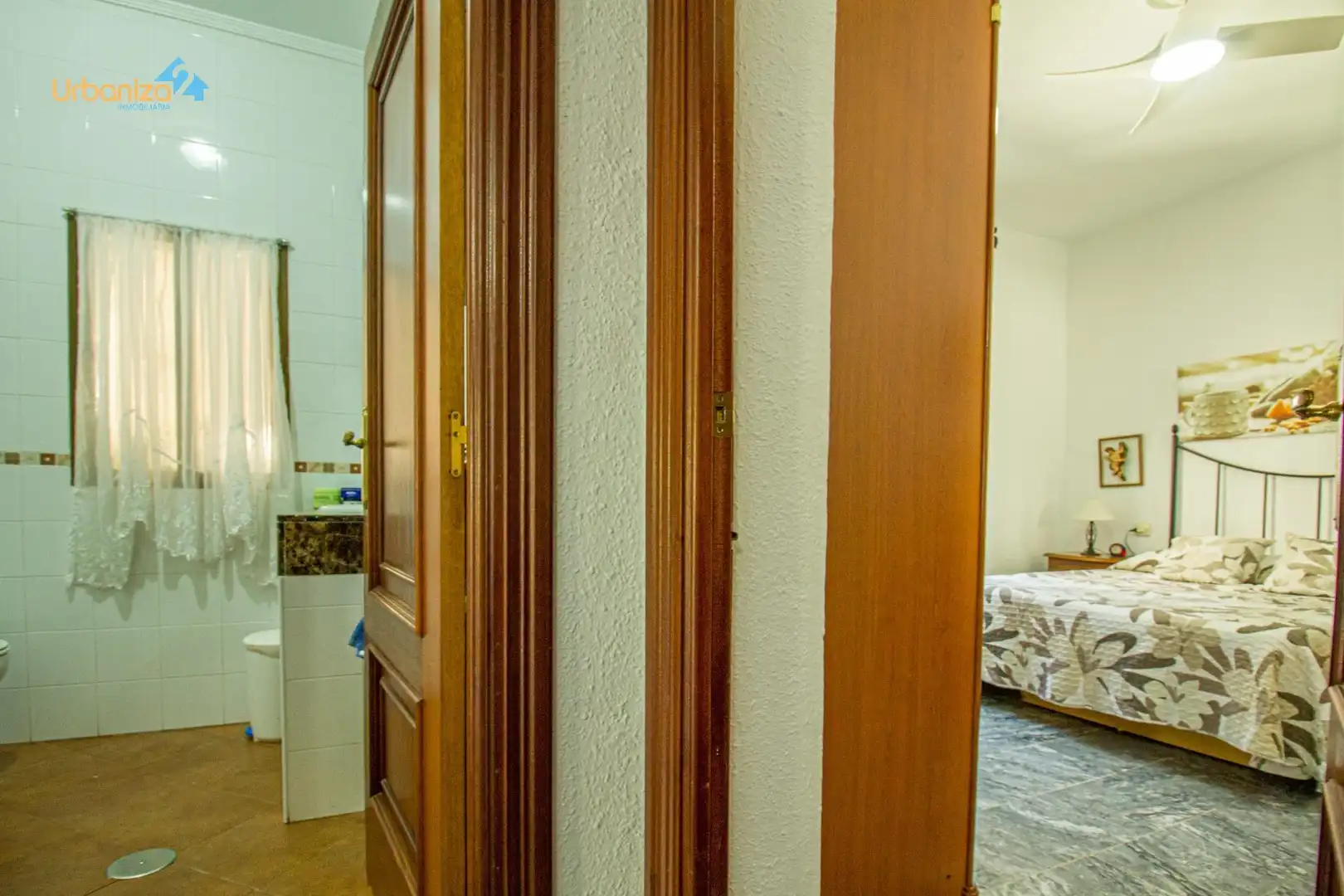 Haus oder Chalet zum Verkauf in Badajoz mit Privatgarten, Terrasse und Abstellraum