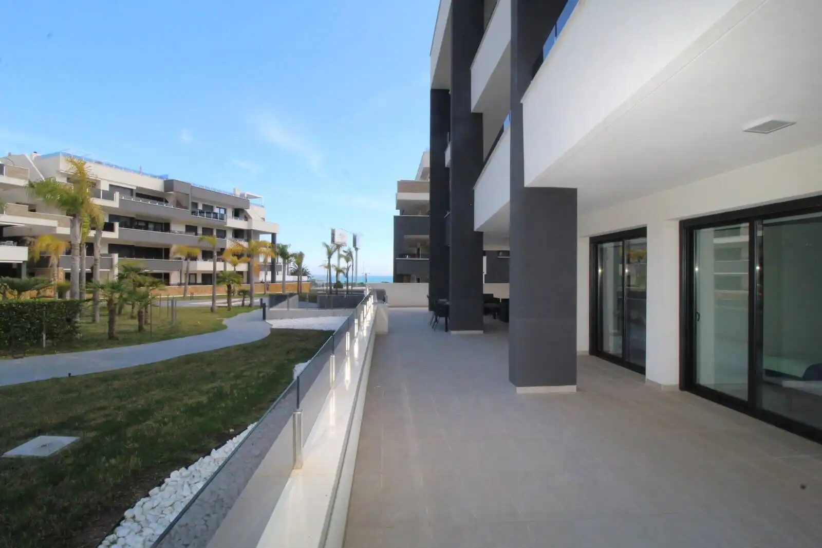 Apartamento con jardín en venta en Orihuela Costa, imagen 3