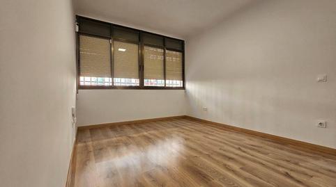 Foto 2 de Planta baixa en venda a Calle Marfull, Sant Ildefons, Cornellà de Llobregat