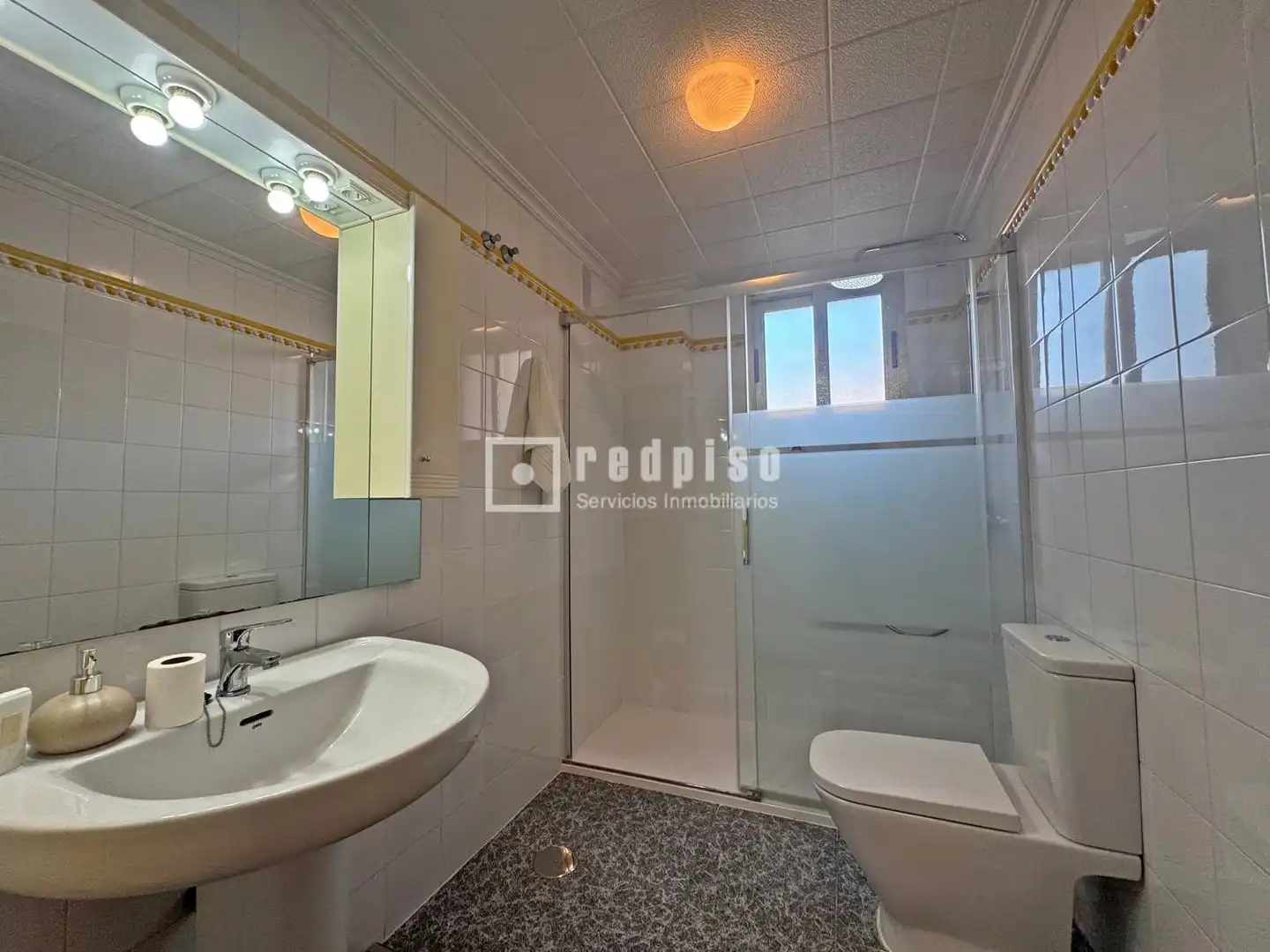 Bathroom of Flat for sale in Murcia  with Air Conditioner, Storage room and Furnished