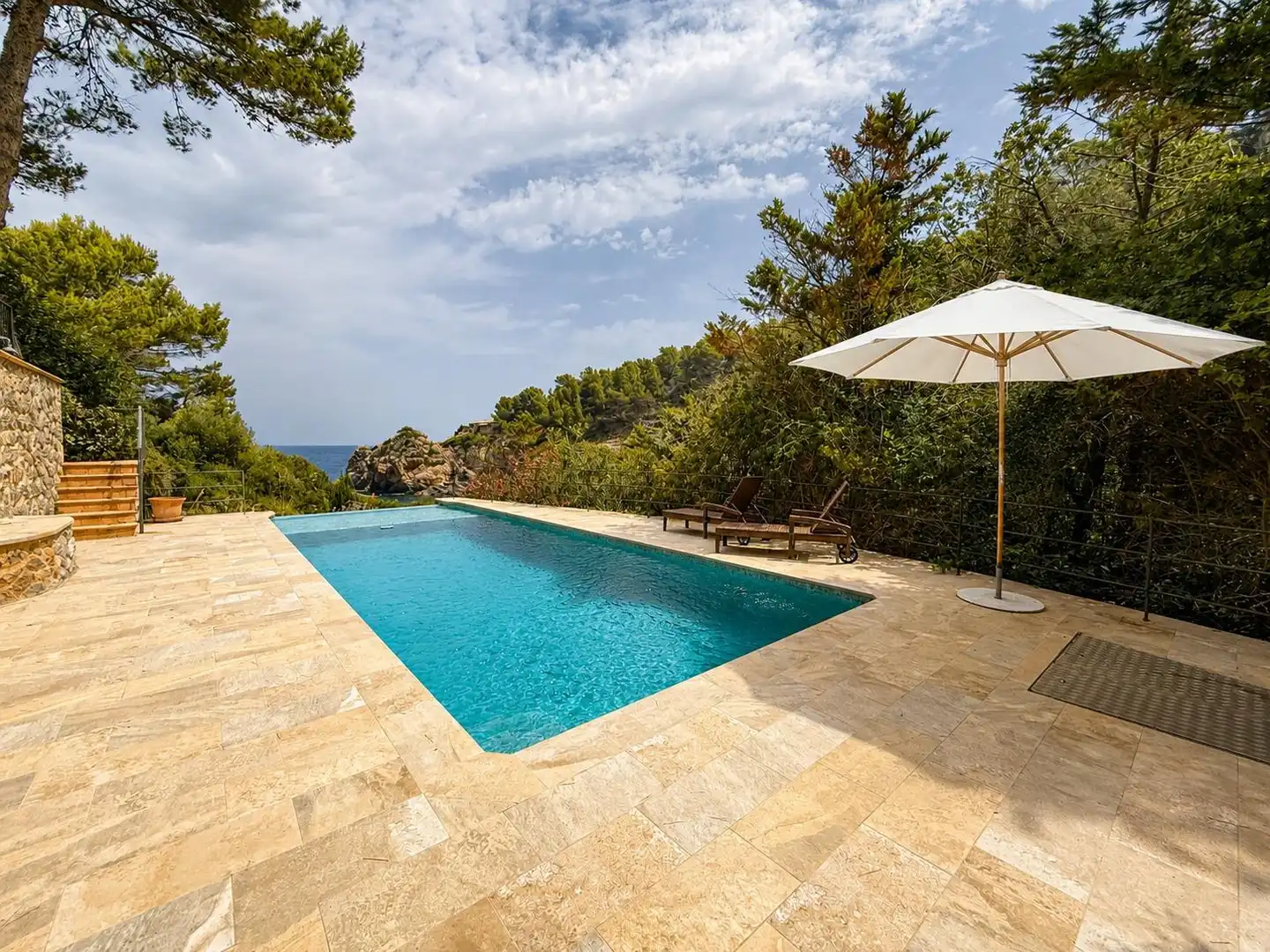 Swimming pool of Houses for sale in Deià  with Furnished