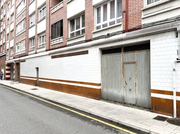 Gewerbefläche zum Verkauf in Calle la Argandona