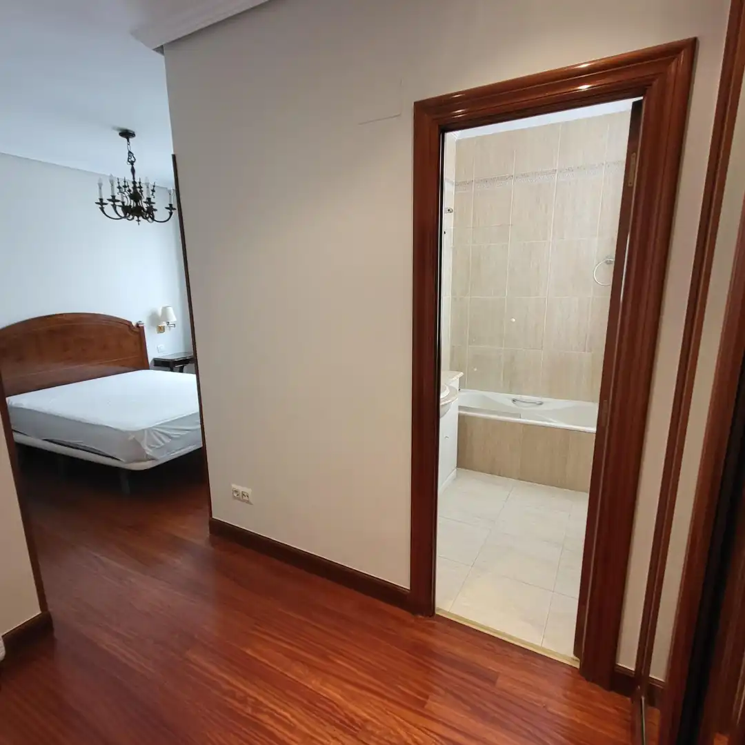 Piso con terraza en venta en Alameda DOCTOR AREILZA, imagen 33