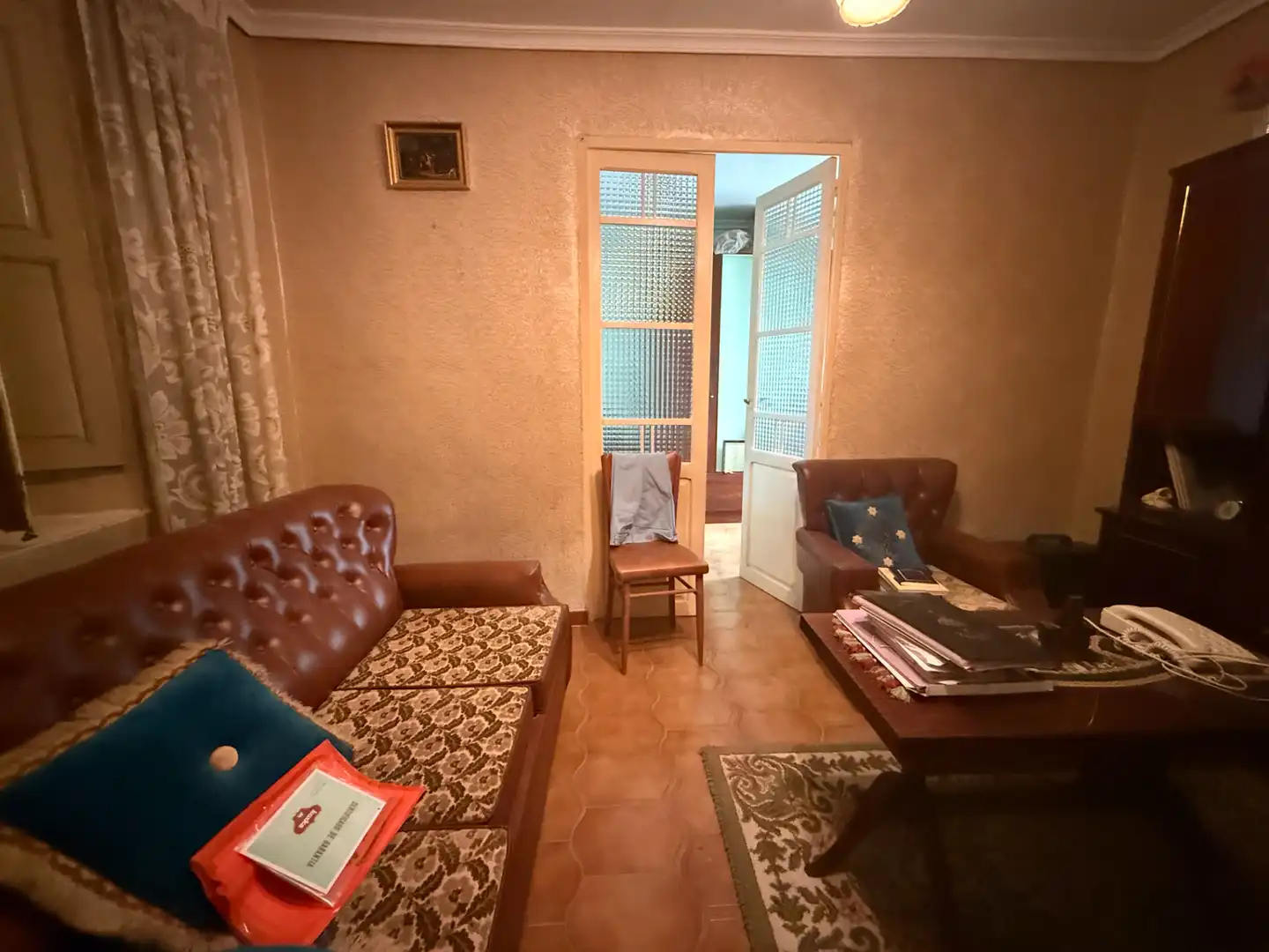 Sala d'estar de Casa o xalet en venda en Cervatos de la Cueza amb Traster i Moblat