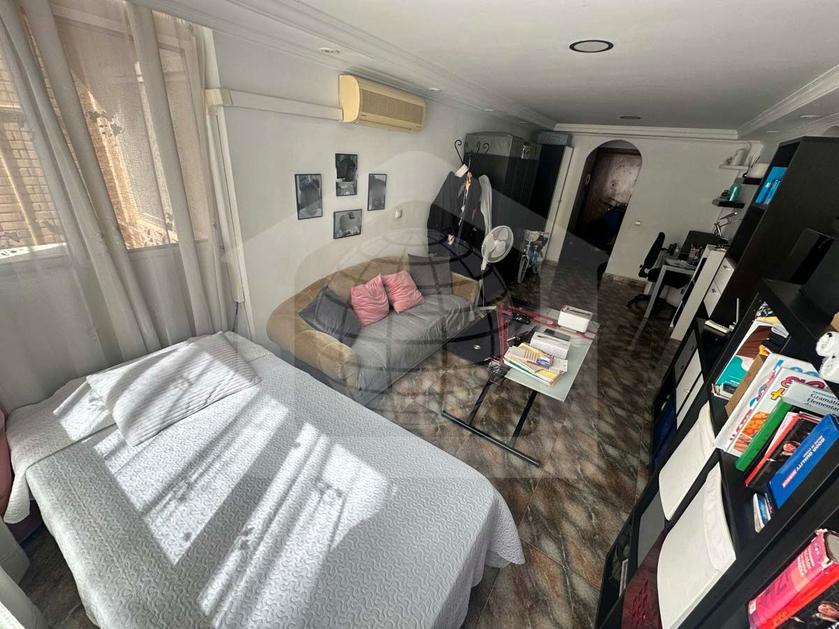 Bedroom of Flat for sale in Málaga Capital  with Furnished