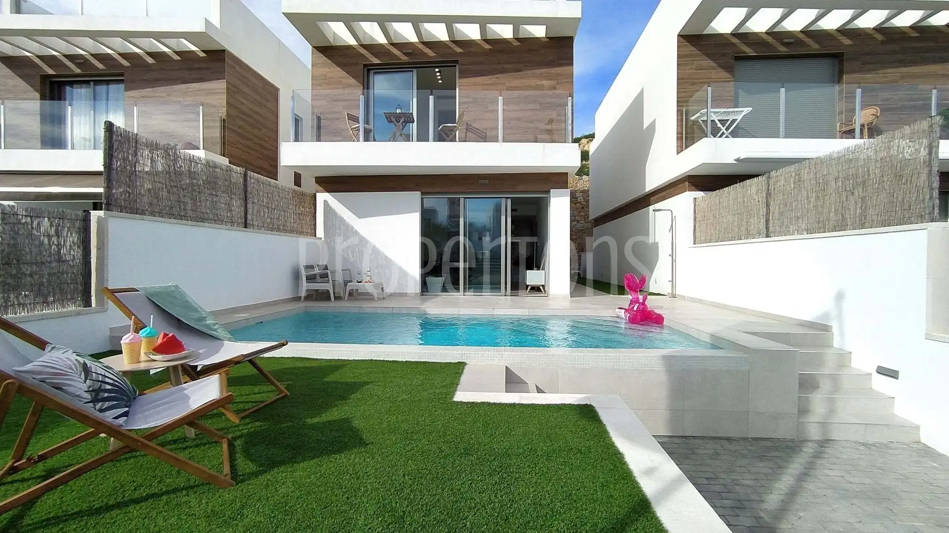 Piscina de Casa o chalet en venta en Orihuela