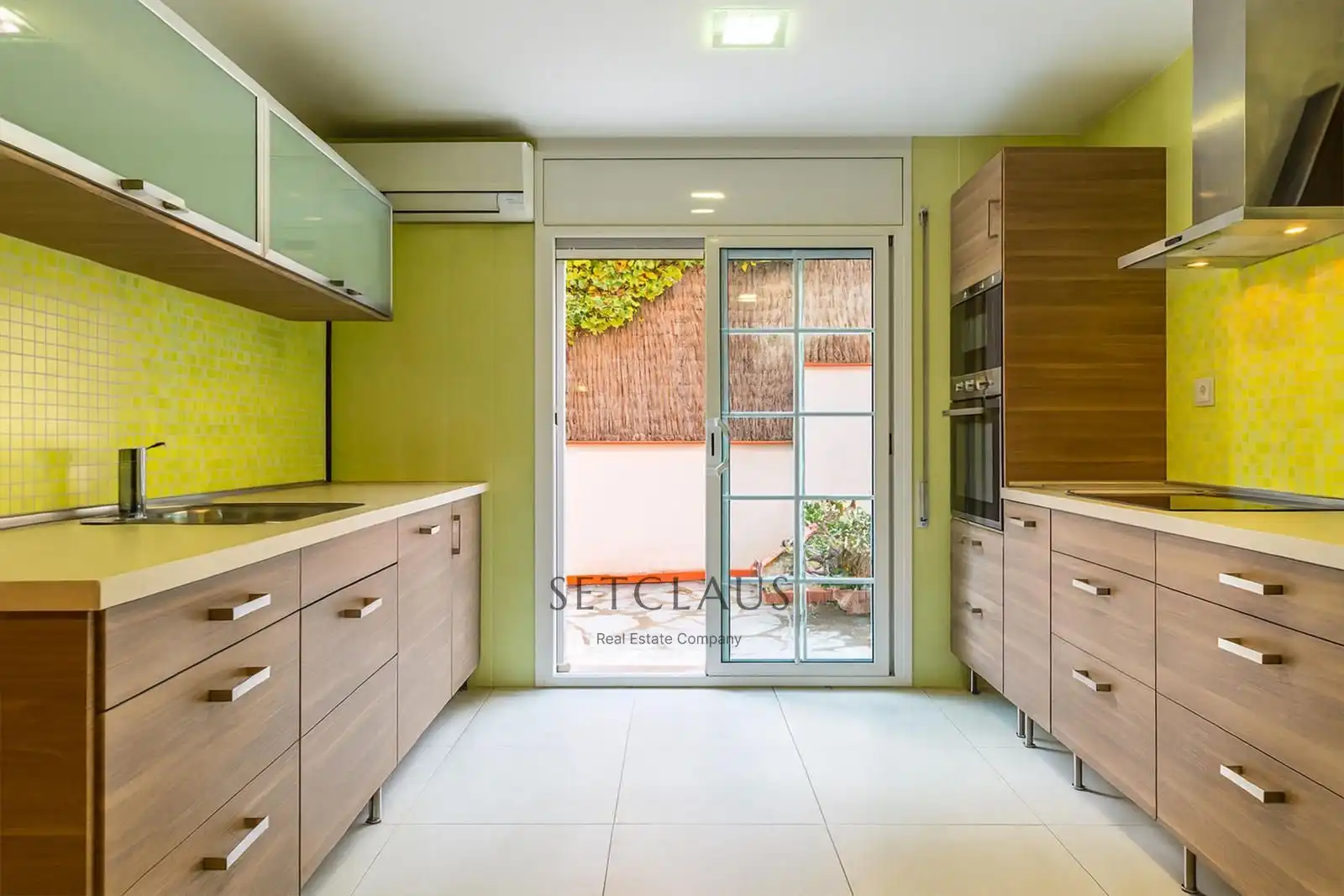 Cocina de Casa adosada en venta en Teià con Aire acondicionado, Calefacción y Jardín privado