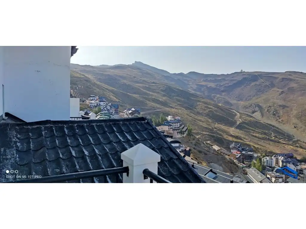 Vista exterior de Casa adosada en venta en Sierra Nevada con Terraza
