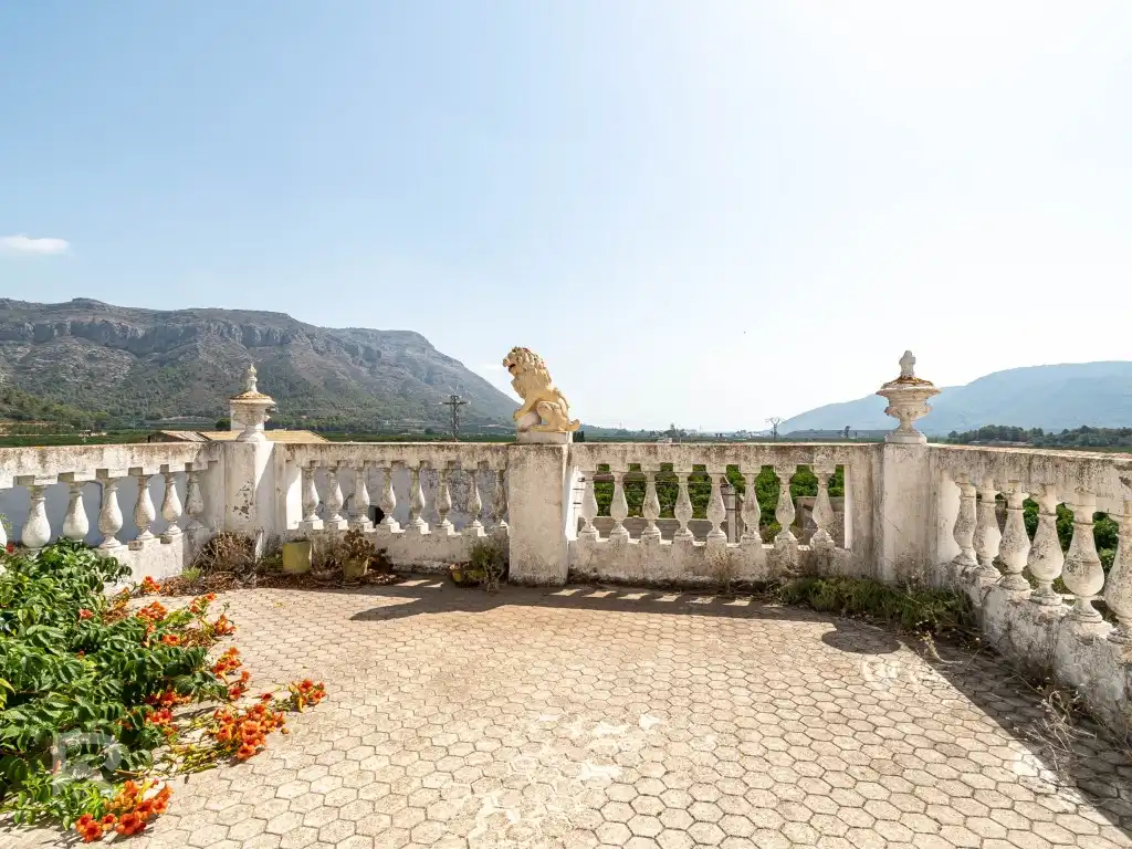 Terrace of Houses for sale in Benifairó de la Valldigna