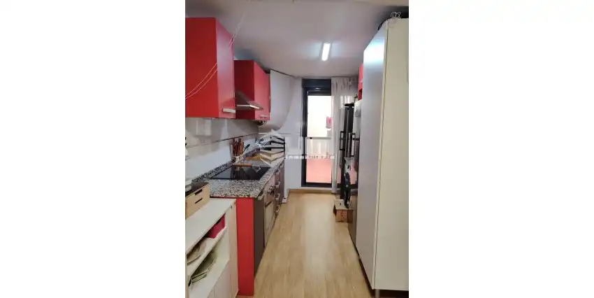 Pis amb piscina en venda a DEL ROLL