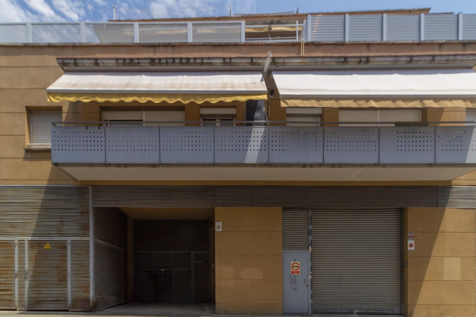 Vista exterior de Pis en venda en Viladecans amb Aire condicionat, Calefacció i Terrassa