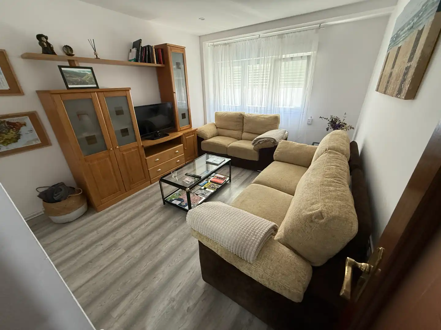 Living room of Flat for sale in Gijón   with Heating and Furnished