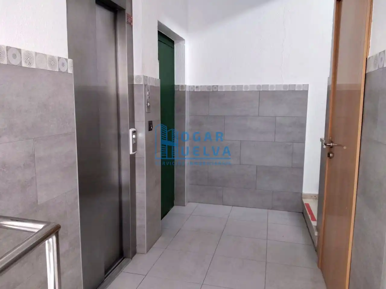 Piso con ascensor en venta en La Florida - Vistalegre, imagen 2